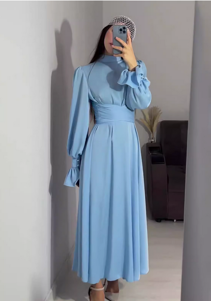 Maxi satin dress with belt and ruffle sleeves